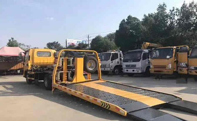 屏南汽车中途维修案例